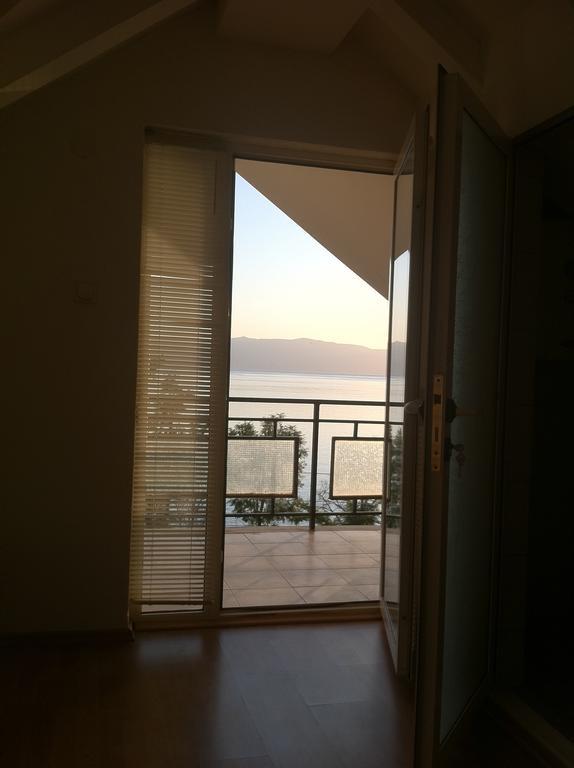 Guest House Lokoski Peštani 部屋 写真