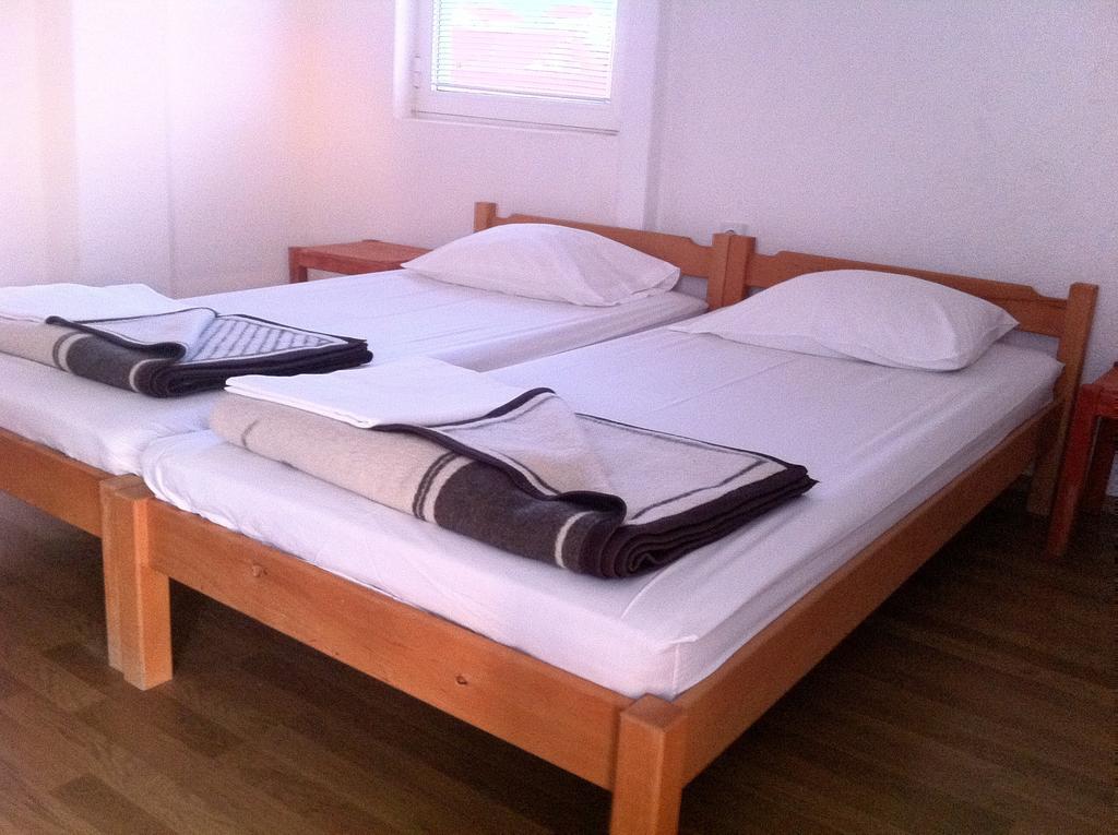 Guest House Lokoski Peštani 部屋 写真